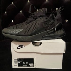 Air Max 270